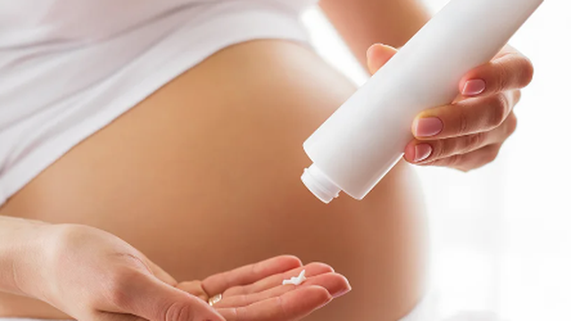 bai-viet/giai-dap-thac-mac-sua-duong-the-vaseline-co-dung-duoc-cho-ba-bau-khong-72637.html