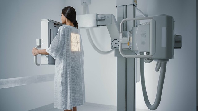 bai-viet/tim-hieu-ve-phuong-phap-chup-x-quang-xuong-dui.html