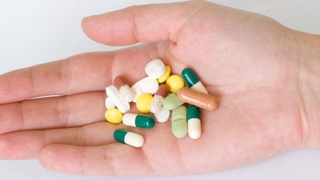 bai-viet/goc-tu-van-suc-khoe-phai-lam-sao-khi-uong-khang-sinh-bi-tieu-chay.html