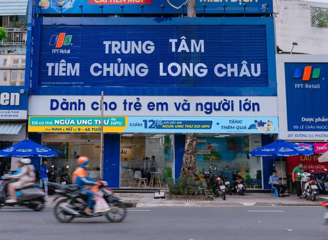 bai-viet/chinh-thuc-mo-rong-do-tuoi-tiem-chung-vac-xin-ngua-ung-thu-do-hpv-den-45-tuoi-o-nam-va-nu.html