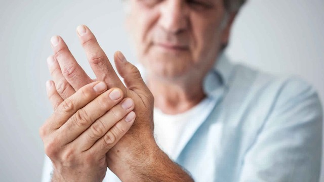 bai-viet/hoi-chung-felty-la-gi-nguyen-nhan-bieu-hien-va-phuong-phap-dieu-tri-hoi-chung-felty-70332.html