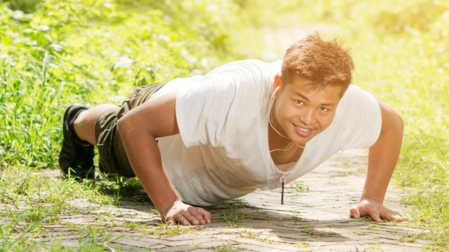 bai-viet/tap-200-cai-hit-dat-moi-ngay-co-tac-dung-gi.html