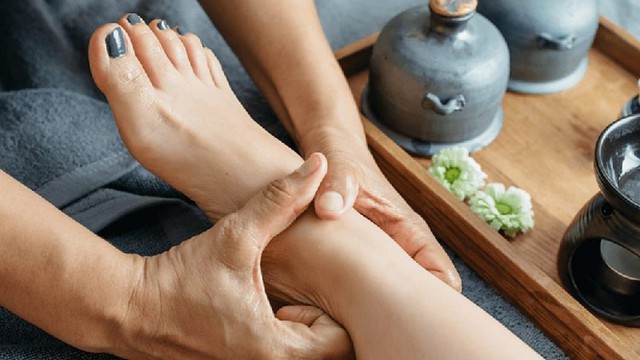bai-viet/ba-bau-co-nen-massage-chan-khong-khi-nao-me-bau-khong-nen-massage-chan-63994.html