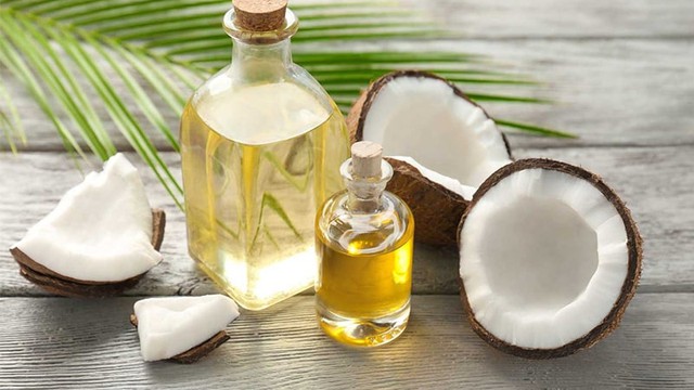 bai-viet/ban-da-biet-cach-tri-cham-kho-bang-dau-dua-chua.html