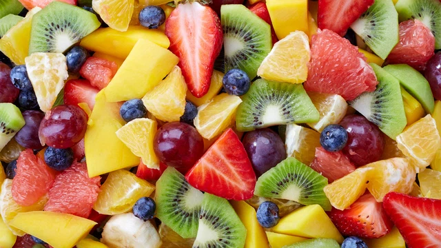 bai-viet/ban-da-biet-nhung-loai-trai-cay-giau-vitamin-c-giup-da-sang-hon-chua.html