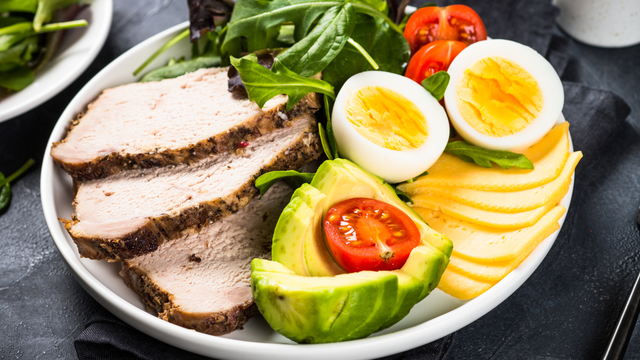 bai-viet/bi-cholesterol-cao-co-nen-an-kieng-keto.html