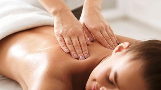 bai-viet/cach-massage-thu-gian-tu-a-z-tai-nha-cho-nu.html