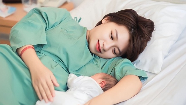 bai-viet/cach-su-dung-vien-dat-hau-mon-giam-dau-sau-sinh-mo-va-mot-so-luu-y-khi-su-dung.html