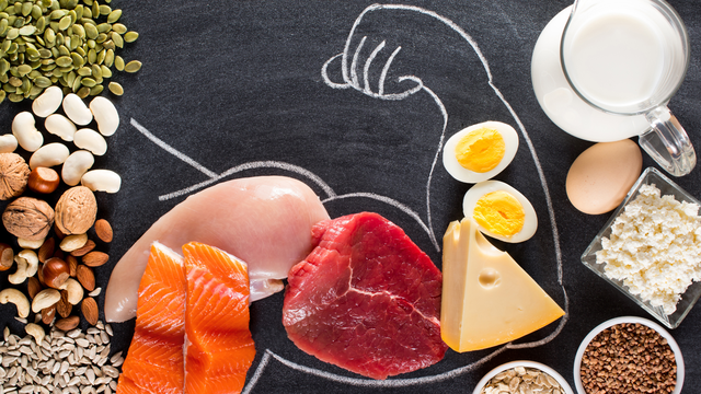 bai-viet/cach-tinh-protein-trong-thuc-an-cu-the-tung-buoc-cho-nguoi-moi-luyen-tap.html