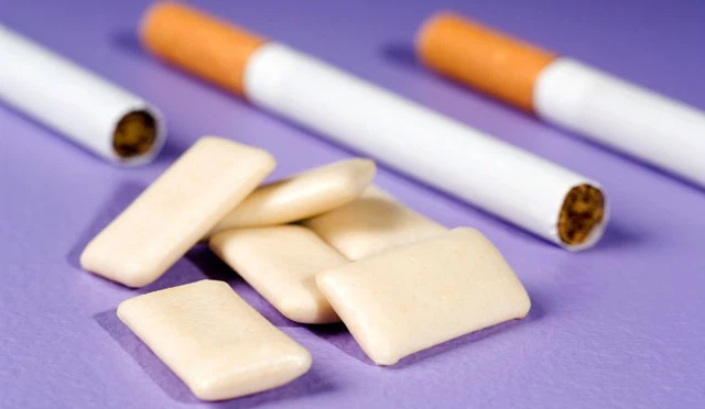 bai-viet/cai-thuoc-la-bang-keo-cao-su-nicotine-va-nhung-dieu-can-luu-y.html