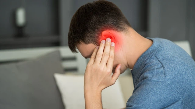Chấn thương tai ngoài​: Nguyên nhân, triệu chứng và cách điều trị