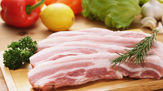 Có nên ăn thịt lợn ba chỉ không? Thịt ba chỉ có tốt không?