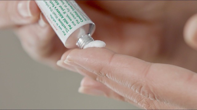 bai-viet/co-nen-tu-y-su-dung-thuoc-mo-steroid-boi-ngoai-da-hay-khong.html