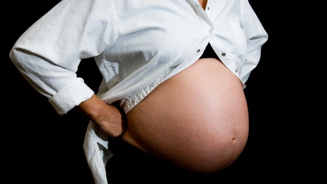 Đa ối tuần 38 có sao không? Nên làm gì khi được chẩn đoán đa ối tuần 38?