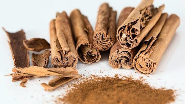 bai-viet/benh-nhan-bi-di-ung-que-can-lam-gi-59975.html