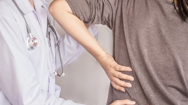 bai-viet/gay-xuong-suon-la-gi-nguyen-nhan-dau-hieu-va-nhung-dieu-can-biet.html