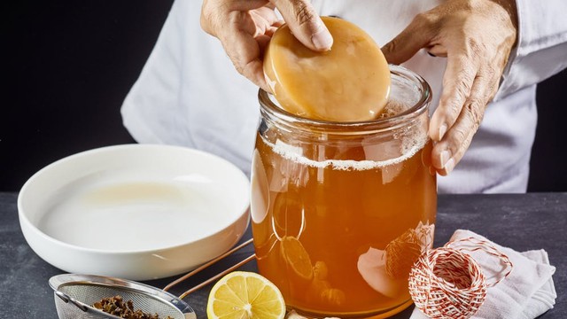 bai-viet/giai-dap-thac-mac-tra-kombucha-co-con-khong-72985.html