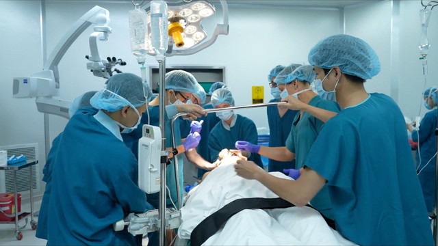 bai-viet/goc-thac-mac-phau-thuat-dong-kinh-la-gi.html