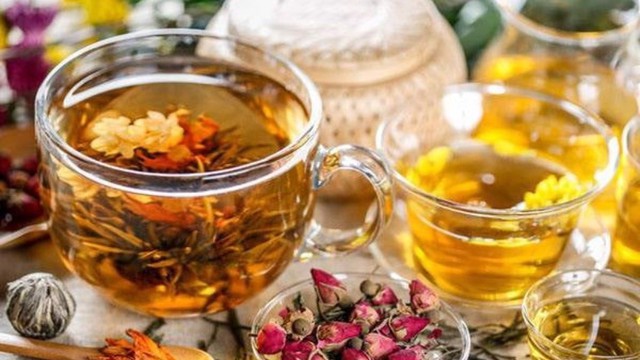 bai-viet/tra-co-loi-gi-cho-suc-khoe-mot-so-loai-tra-thao-moc-pho-bien-hien-nay.html