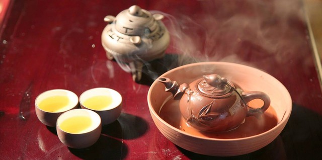 bai-viet/huong-dan-cach-lam-4-loai-tra-ha-huyet-ap-tai-nha-41496.html