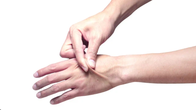 Mẹo hay: 5 giây kiểm tra mức độ lão hóa da
