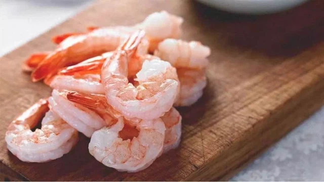 bai-viet/nguoi-dang-bi-ho-an-tom-duoc-khong-che-do-an-cho-nguoi-bi-ho.html