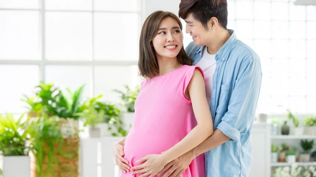 bai-viet/quan-he-khi-mang-thai-thang-thu-7-co-an-toan-cho-thai-nhi-khong.html