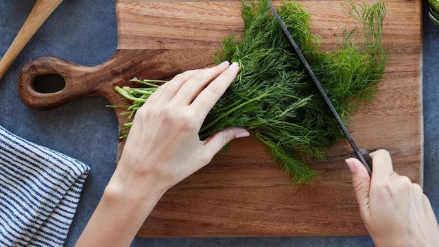 bai-viet/rau-thi-la-nau-voi-gi-de-tang-cuong-suc-khoe-loi-ich-tuyet-voi-cua-rau-thi-la.html