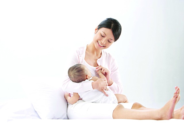 bai-viet/sua-me-co-loi-ich-gi-trong-viec-han-che-benh-khong-dung-nap-lactose-o-tre-46878.html