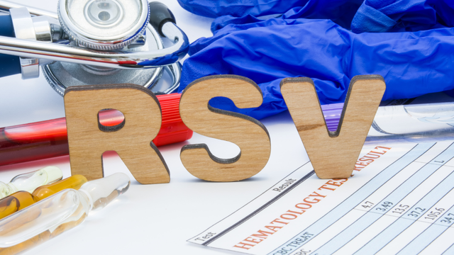 Tuân thủ hướng dẫn chăm sóc và điều trị bệnh nhân nhiễm RSV: Bảo vệ lá phổi còn non yếu của trẻ