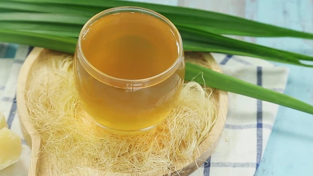 bai-viet/uong-nuoc-rau-ngo-thuong-xuyen-co-tot-khong.html