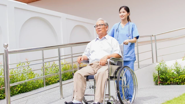 bai-viet/y-si-la-gi-cong-viec-va-pham-vi-hanh-nghe-cua-y-si.html