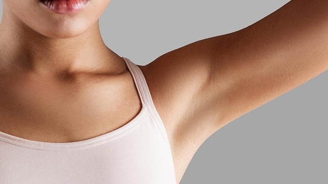 bai-viet/huong-dan-cach-boi-mo-tran-triet-long-nach-hieu-qua-ngay-tai-nha-64059.html