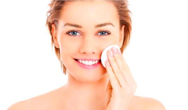 bai-viet/huong-dan-cham-soc-da-sau-lan-kim-theo-tung-giai-doan-3-4-7-ngay-66152.html