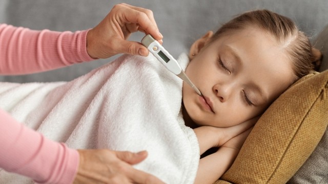 bai-viet/huong-dan-mot-so-cach-ha-sot-cho-tre-7-tuoi-khong-phai-cha-me-nao-cung-biet.html