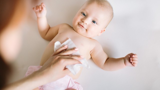 bai-viet/khan-kho-da-nang-cho-be-cong-dung-va-cach-dung-an-toan.html