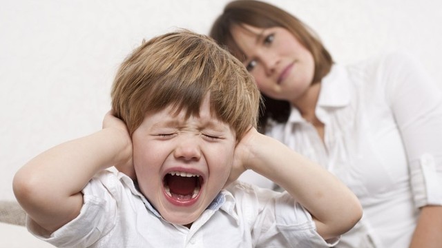 bai-viet/khung-hoang-tuoi-len-1-o-tre-phu-huynh-nen-lam-gi.html