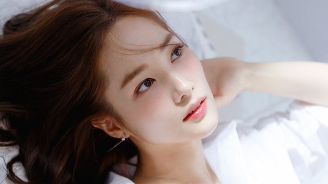 bai-viet/lao-hoa-da-co-nen-uong-collagen-va-omega-3-cung-luc-hay-khong.html