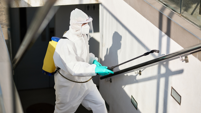 bai-viet/lay-nhiem-thu-phat-la-gi-tim-hieu-ve-co-che-lay-lan-benh-trong-cong-dong.html