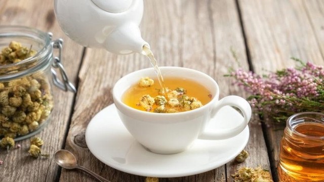 bai-viet/loi-ich-cua-tra-hoa-cuc-duong-phen.html