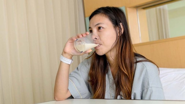 bai-viet/lua-chon-sua-danh-cho-nguoi-sau-phau-thuat-ung-thu-58987.html