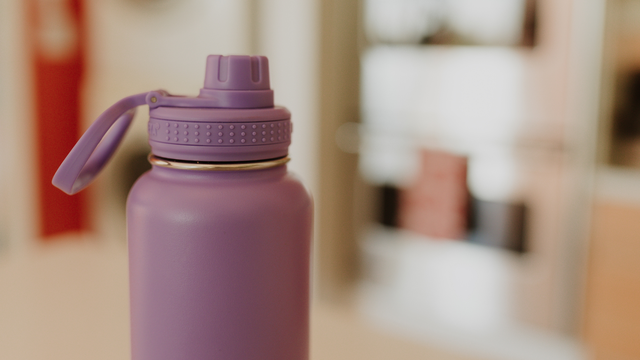 bai-viet/mach-ban-cach-khu-mui-binh-nhua-dung-nuoc-hieu-qua.html