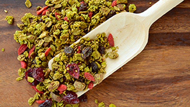 bai-viet/mach-ban-cach-lam-granola-tra-xanh-gion-tan-an-mai-khong-chan-68839.html