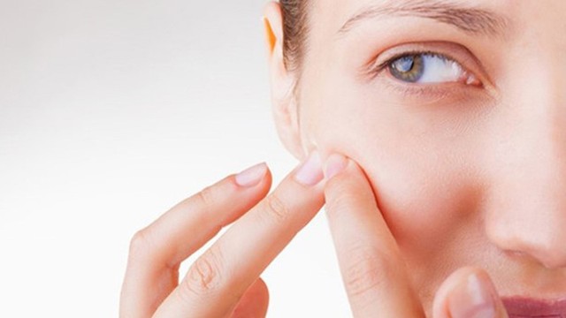 bai-viet/mun-cam-co-nen-nan-khong-mot-so-luu-y-khi-nan-mun-cam.html