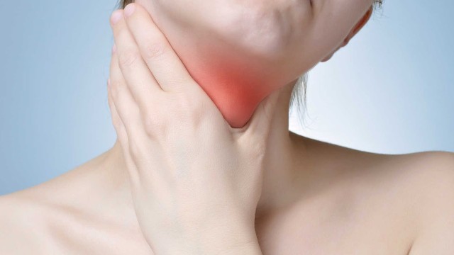 bai-viet/nang-tuyen-giap-la-gi-nang-tuyen-giap-co-nguy-hiem-khong.html