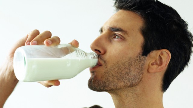 bai-viet/nen-uong-sua-phong-ngua-loang-xuong-khi-nao-la-dung-66211.html