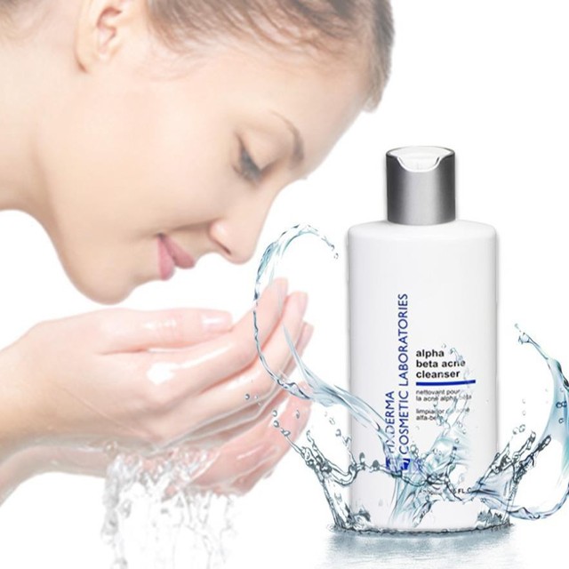 bai-viet/ngan-ngua-mun-dau-den-va-mun-trung-ca-voi-sua-rua-mat-fixderma-fcl-alpha-beta-acne-cleanser-48704.html