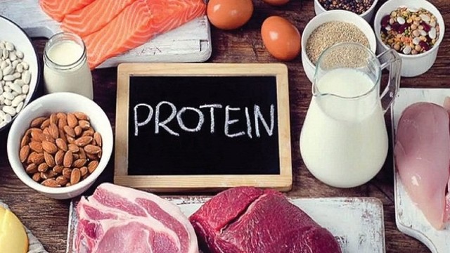 bai-viet/nguoi-bi-noi-me-day-man-ngua-kieng-an-gi-va-nen-an-gi-54516.html