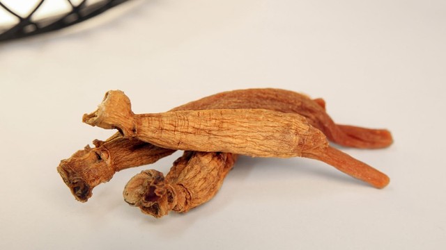 bai-viet/nguoi-tieu-duong-co-uong-duoc-nuoc-hong-sam-khong.html