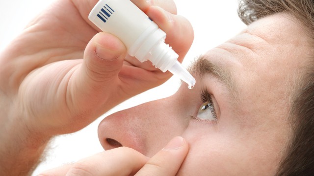 bai-viet/meo-chua-dau-mat-hot-vua-tiet-kiem-vua-hieu-qua-52715.html